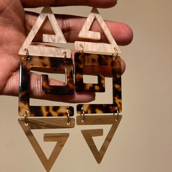 Brown Triangle Earrings - Picture 1 of 2